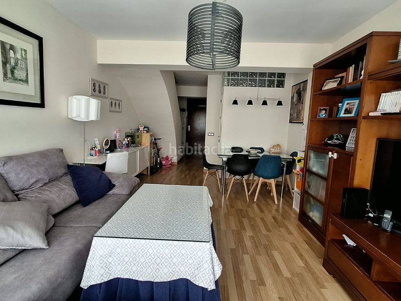 Foto 4d06eb0b-c2dd-4463-b469-70fd9a87de91. Duplex in calle torreblanca 1 in San Gil Sevilla