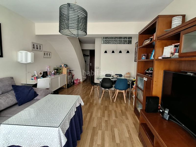 Foto 51d5e4bf-3f2b-4a8d-9e72-928c0b3a64c6. Duplex in calle torreblanca 1 in San Gil Sevilla