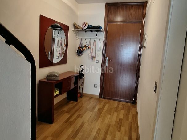 Foto 86253180-8907-4079-9ce0-982bdf9cf75c. Duplex in calle torreblanca 1 in San Gil Sevilla