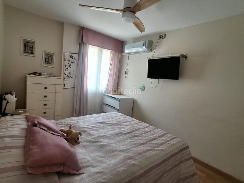 Foto c1732537-0d4e-4ab6-be16-13b90d0c6d19. Duplex in calle torreblanca 1 in San Gil Sevilla