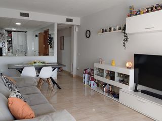 Pis a Carrer ceràmica 19. Piso con plaza de parking incluida