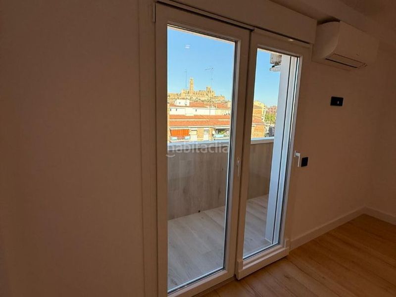 Foto 381fe062-163d-4854-a791-1e452757b836. Piso en doctora castells 14 ático de alto standing cap pont - vistas seu vella en Lleida
