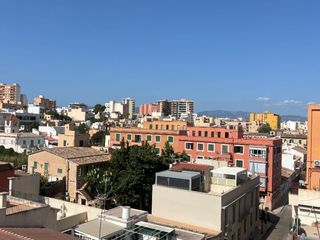 Piso en Carrer de son espanyolet 41. Solo particulares! amplio piso de más de 120 m² con 4 dormitorio