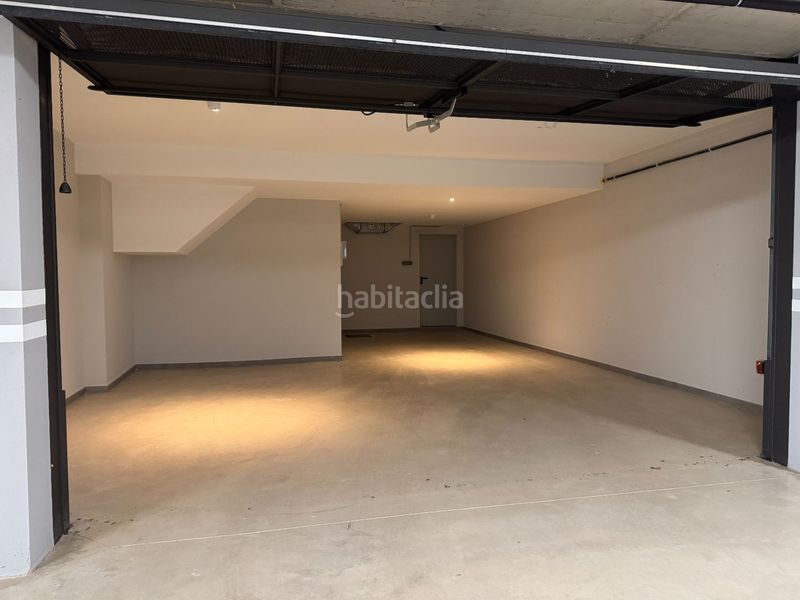 Foto c7f2d4c9-b39f-40a0-937d-43d5cabfaf99. Casa adossada a carrer can pau valls 12 a Teià
