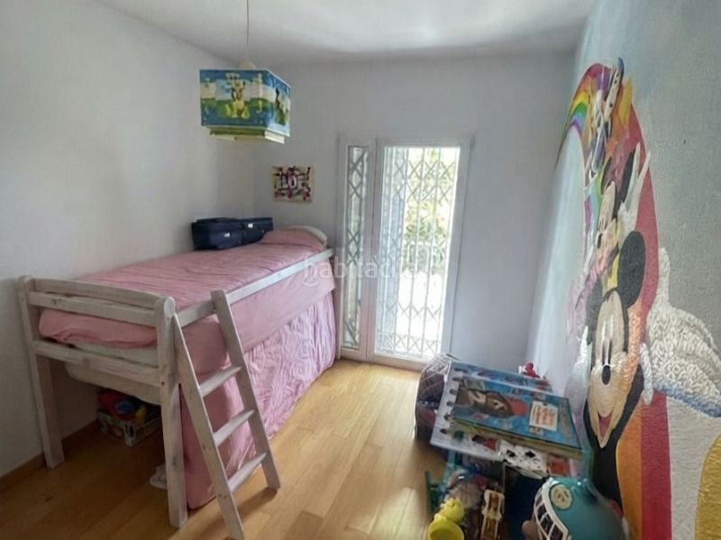 Foto 816318a8-7255-46b9-843a-4a7236d35498. Casa adosada en calle padre damián 1 adosado en el Pueblo con entorno maravilloso en Eliana (l´)