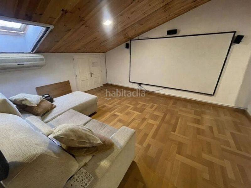 Foto 9a647fc0-5cbe-486f-ab92-aeebdf0ff74c. Casa adosada en calle padre damián 1 adosado en el Pueblo con entorno maravilloso en Eliana (l´)