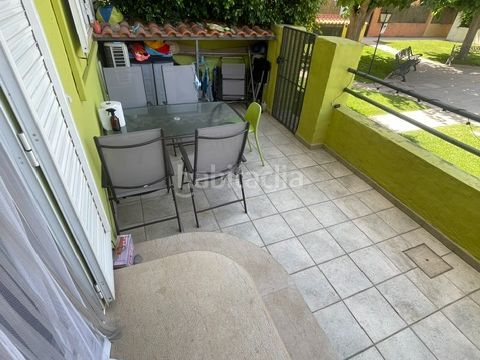 Foto 9b66e611-cc8e-4f63-bd3f-23e734a7948a. Casa adosada en calle padre damián 1 adosado en el Pueblo con entorno maravilloso en Eliana (l´)