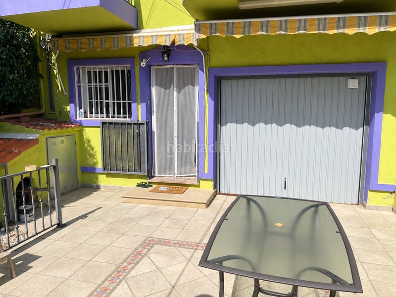 Foto cf238db4-63d0-47fc-89e4-a01bd0bd46bd. Casa adosada en calle padre damián 1 adosado en el Pueblo con entorno maravilloso en Eliana (l´)