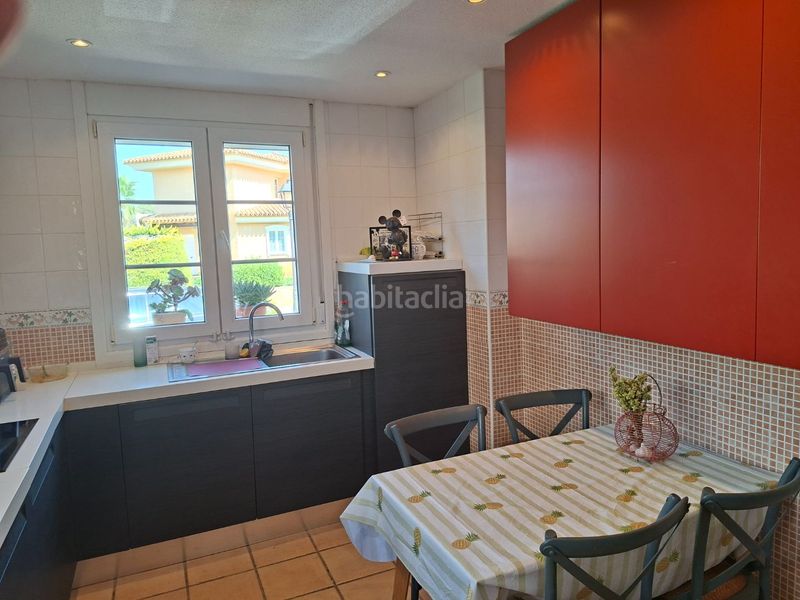 Foto 1fbd6bee-f57f-4de7-9a39-30d49e0774f0. Casa en callé barcelona 2b casa panoramica golf en San Jorge