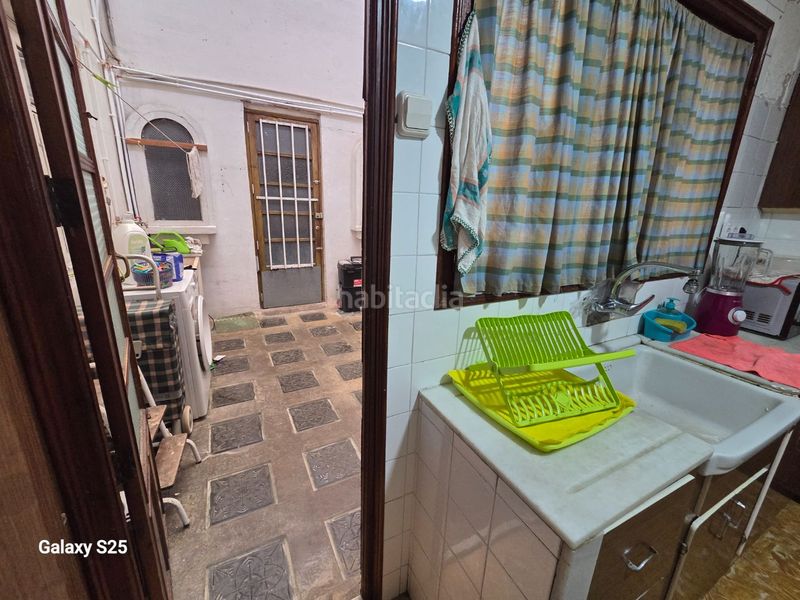 Foto b768a3c5-80e0-4b00-8729-e1b9a9dc9e5a. Etagenwohnung in carrer pare castells 23 in Alquenència - Venècia Alzira