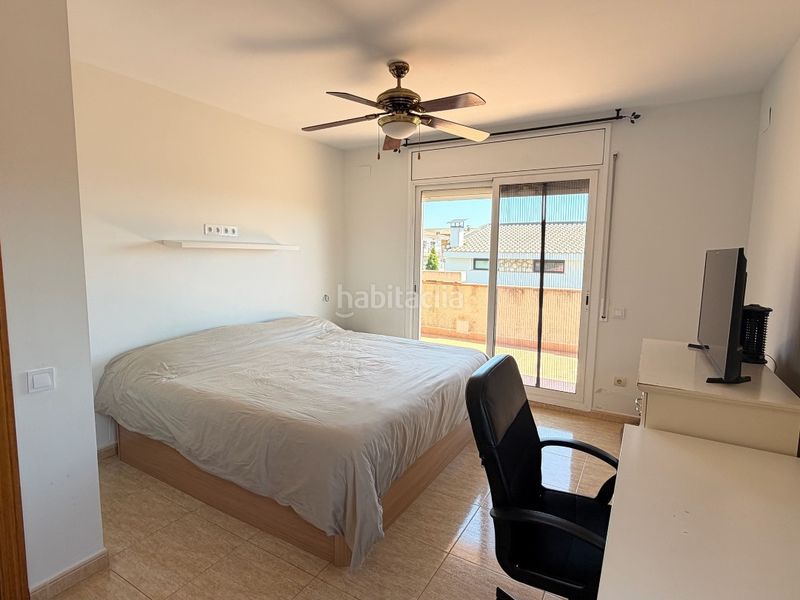 Foto 175a7ab3-cb81-4568-ad5a-bf5ab7e07033. Chalet en carrer josep carner 90 espectacular casa con piscina, jardín y una distribución perfecta en Lliçà d´Amunt