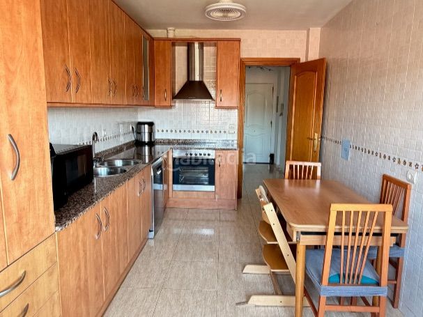 Foto 91b71c15-486a-41e7-ad04-19a63a40396b. Chalet en carrer josep carner 90 espectacular casa con piscina, jardín y una distribución perfecta en Lliçà d´Amunt