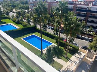 Lloguer Pis a Calle tarragona 26. Alquiler piso larga duración - en la mejor zona salou - piscina,