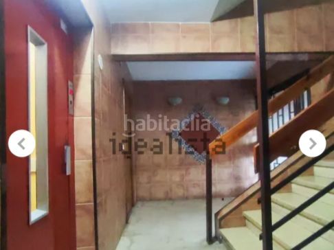 Foto d0c1aeac-13b3-4581-8979-7d548b6afaef. Pis a urbanización santelvira 1 a Can Cuiàs Montcada i Reixac