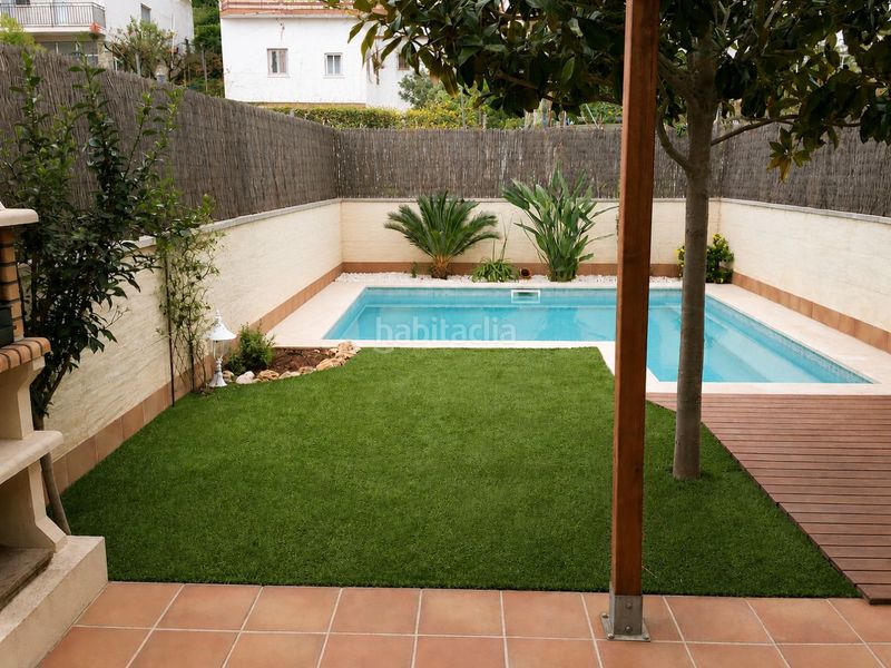 Foto 5b537c64-5b61-4628-b5a2-d72fccd7d2b2. Rent semi detached house in alfons viii 24 in Sant Vicenç dels Horts