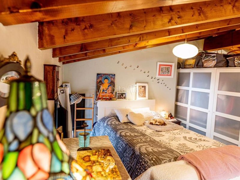 Foto ef560d11-9ca9-4df8-934c-20dbc28b9e22. Piso en carrer major 4 piso con encanto y licencia turística vigente en una casa centenaria , completamente reconstruida. en Arsèguel