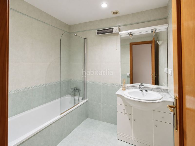 Foto 4868f356-494d-42f2-a6bd-6ad3c8808ea8. Pis a avda. denia 16 luminoso piso con terraza, piscina y vistas al montgó en Jesús Pobre a Dénia
