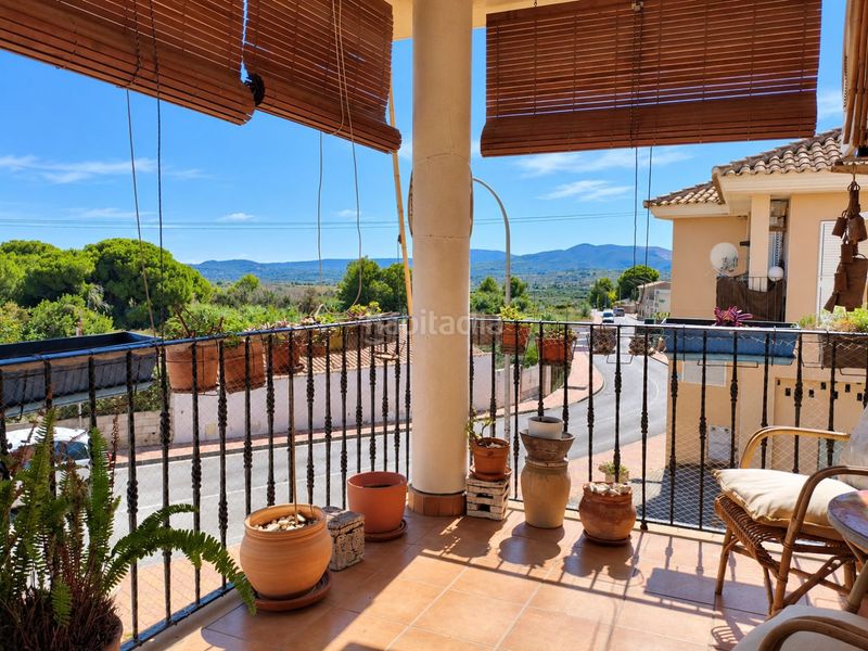 Foto 6f4c3a1b-ec3c-4420-85ad-2030e8065e38. Pis a avda. denia 16 luminoso piso con terraza, piscina y vistas al montgó en Jesús Pobre a Dénia