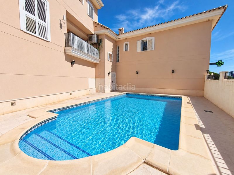 Foto 985bdd91-a216-49c6-a24e-edf58141d418. Pis a avda. denia 16 luminoso piso con terraza, piscina y vistas al montgó en Jesús Pobre a Dénia