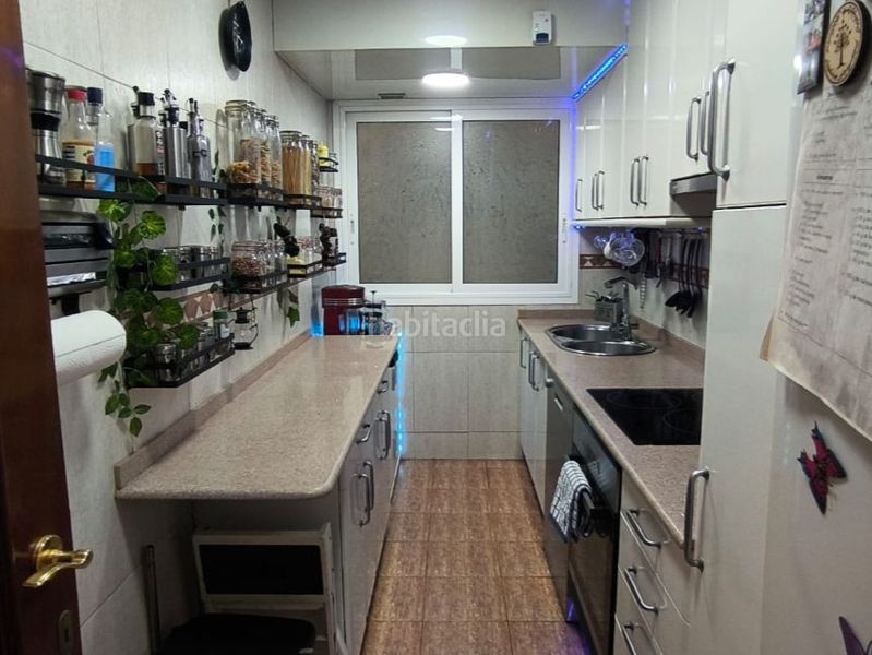 Foto abcb3aee-6ddb-45c4-9fac-735fce4c02d2. Etagenwohnung in carrer d'espronceda 44 in Poblenou Barcelona