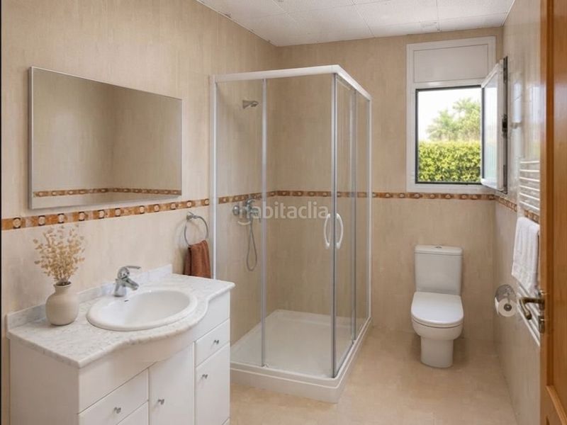 Foto dd67bc17-b9af-4fbb-b26c-04e26b334cba. Chalet en avda. baconé 11 chalet unifamiliar en l’ampolla. abstenerse agencias. en Ampolla (L´)