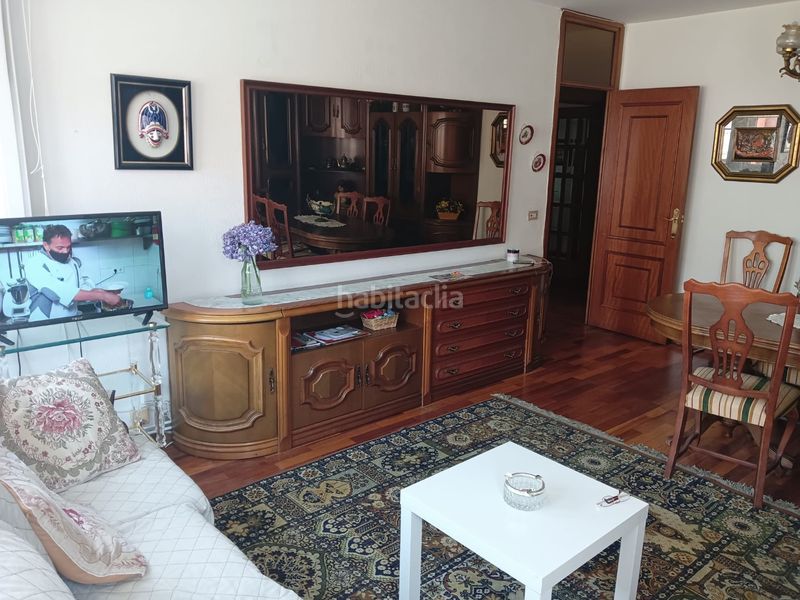 Foto 03921eb6-f04f-4a77-abd0-d190d1ae1779. Miete etagenwohnung in rúa do socorro 3 in Monte Alto - Zalaeta - Atocha Coruña (A)