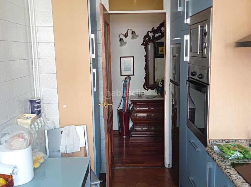 Foto 5e2c08d3-9e58-408c-8840-1b1f298437c9. Miete etagenwohnung in rúa do socorro 3 in Monte Alto - Zalaeta - Atocha Coruña (A)