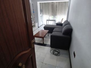 Flat in Virgen de todos los santos 3. Piso reformado con ascensor