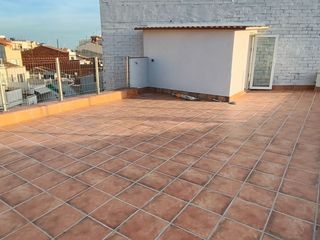 Dúplex a Carrer d'ègara 150. Dúplex a estrenar en sant pere en finca rehabilitada