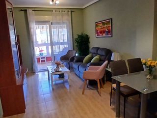 Pis a Calle fuensanta 63. Precioso apartamento.