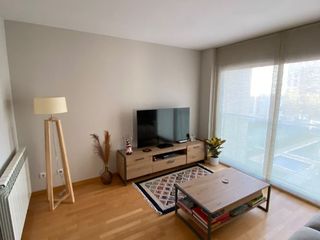 Miete Etagenwohnung in Avelina casadevall  2. Piso luminoso con piscina en volpelleres – alquiler de temporada