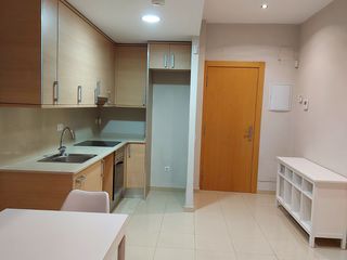 Location Appartement à Carrer ample 0. Piso en alquiler temporal