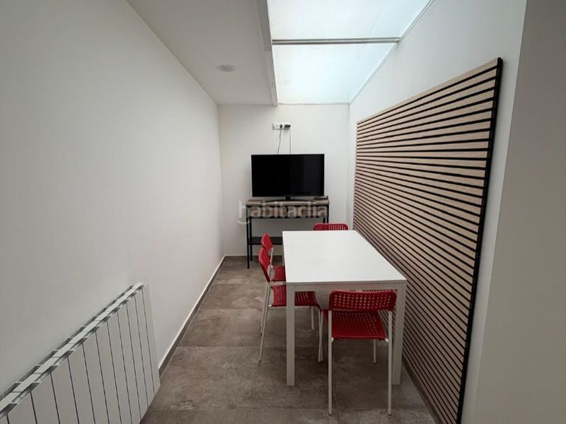 Foto 5967d0de-bde6-4666-82f5-6831b7b5e388. Casa adosada en carrer pla de fogars 9 excelente vivienda reformada en Mataró