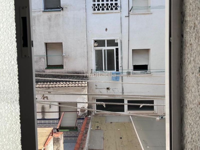 Foto 254f24b6-cbaf-4741-be96-6f0132e3e5fc. Piso en carrer empar nadal 6 piso con parking en venta de particular a particular en Cunit