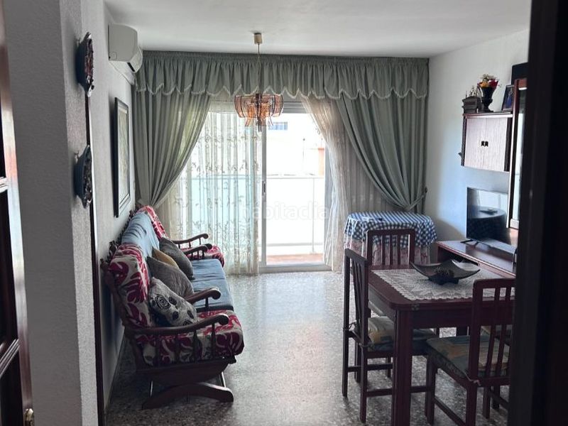 Foto 8df176ed-7e55-4a06-bd4f-ae3275d21c79. Piso en carrer empar nadal 6 piso con parking en venta de particular a particular en Cunit