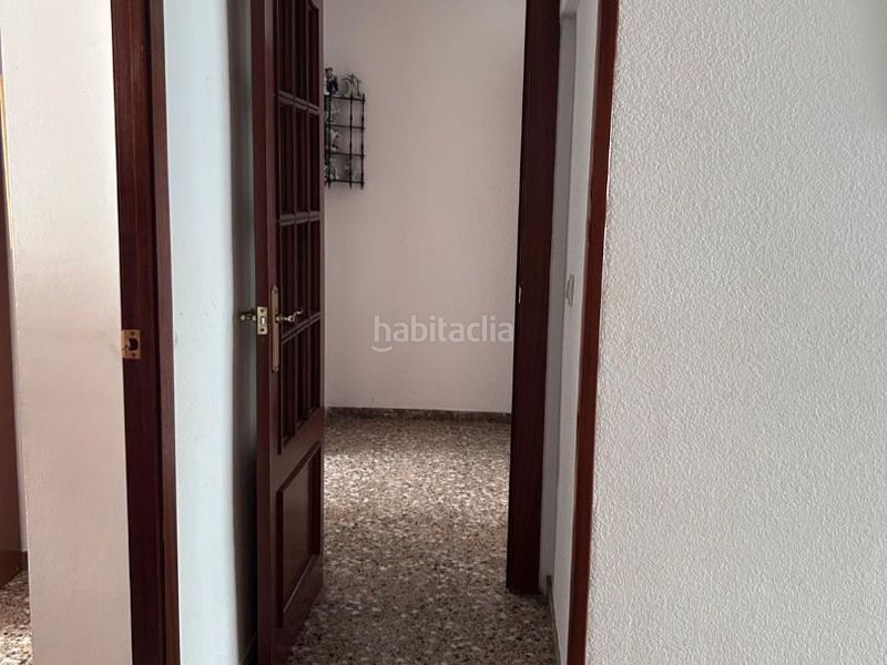 Foto e12fb5ba-09e1-46a3-822e-8169fd4de4a2. Piso en carrer empar nadal 6 piso con parking en venta de particular a particular en Cunit