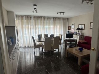 Pis a Francisco sempere  1. Un piso fantástico en la mejor zona de ruzafa