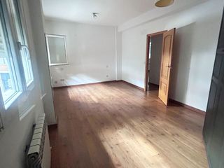 Pis a Sancho dávila 22. Piso junto al parque la fuente del berro