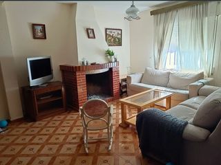 Country house in Calle josé antonio 48. Casa de pueblo .
