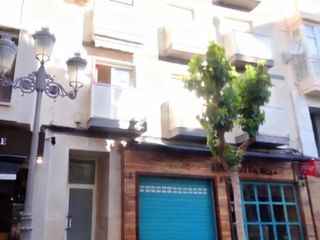 Piccolo appartamento in Alameda alcalde d. pedro zaragoza orts 20. Particular vende: dos impecables pisos con terraza en la mítica