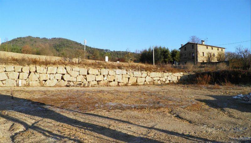 Foto db517d55-af21-409c-85c1-c2e680659bcd. Terreno residencial en carrer lleida 4 solar a partir de 450m2 sòl urbanitzat. en Borredà