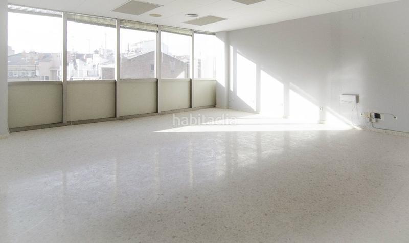 Foto 60defcec-1582-4b67-a4ad-3767e67eb7fd. Alquiler oficina en passatge pilar cots 4 oficina alquiler en Manresa