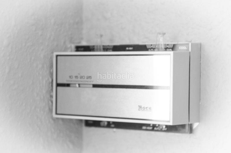 Foto f08a67bb-564c-4585-98b1-d089c29b0d3c. Alquiler oficina en passatge pilar cots 4 oficina alquiler en Manresa