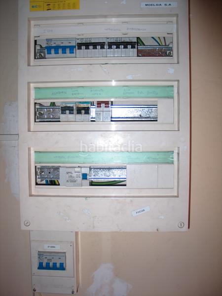 Foto 019e949b-020e-473c-bf58-b1c24decdc91. Locale commerciale in carrer de francesc moragas 21 in Manresa