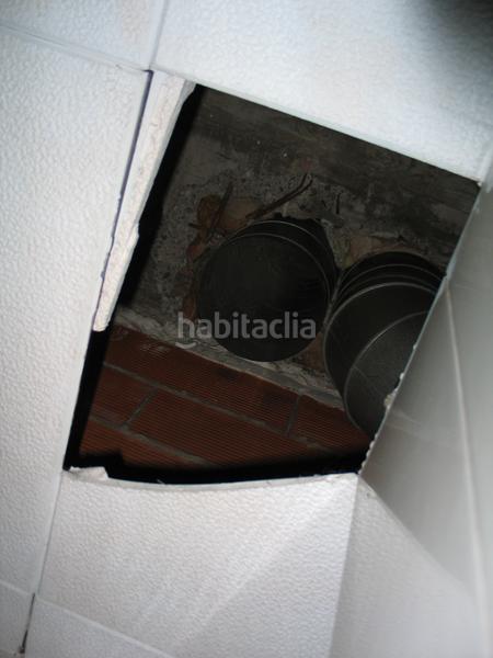 Foto 5a94dedc-fb53-4863-94e8-55adf054bcdc. Locale commerciale in carrer de francesc moragas 21 in Manresa