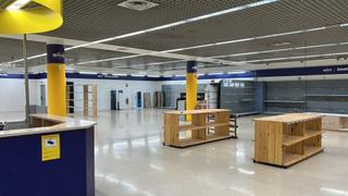 Lloguer Local Comercial a Carrer hostal del pi 6. C.c. montserrat centre (abrera)