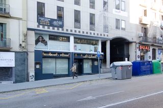 Lloguer Local Comercial a Muralla del carme 18. Local en zona "prime"