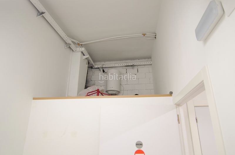 Foto b24a83c4-fa68-457d-9588-7fdcd07ccc30. Lloguer local comercial a muralla del carme 18 a Manresa