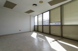 Affitto Ufficio in Passeig de pere iii 48. Zona "prime"