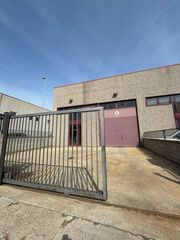 Lloguer Nau industrial a Carrer de la rasa 15. Oportunidad